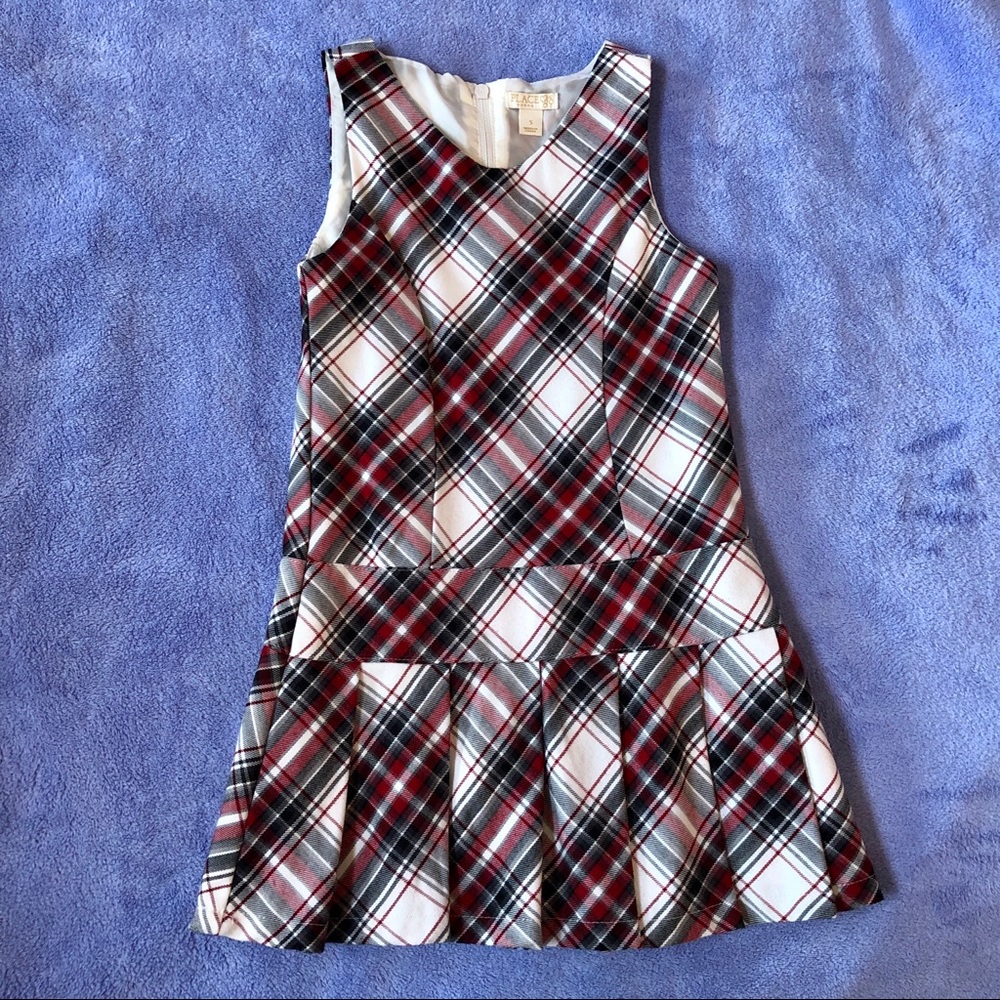 EUC Children’s Place Girls Overall dress Plaid pattern 5T